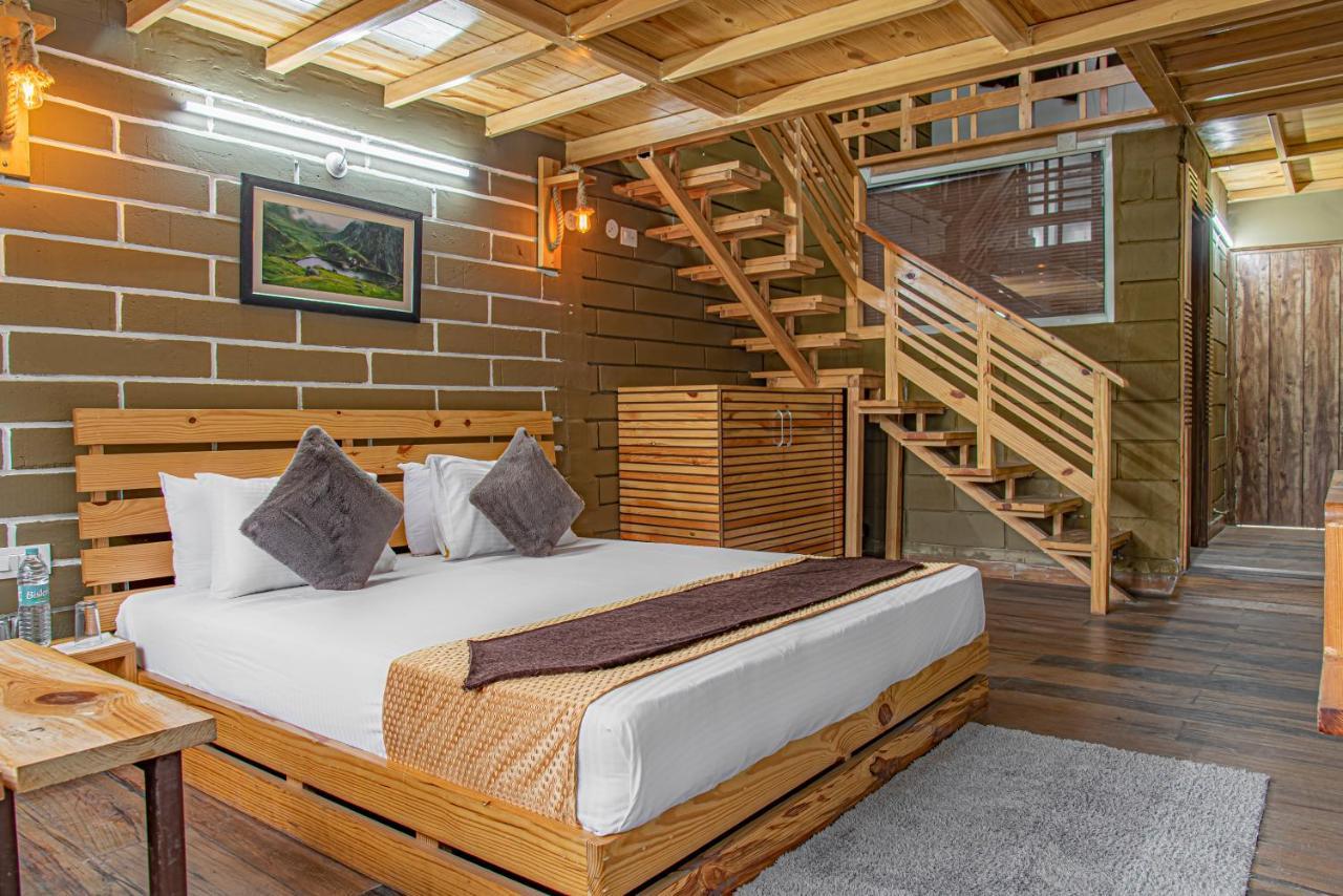 Hillcrest Heights Bed & Breakfast Kasauli Ngoại thất bức ảnh