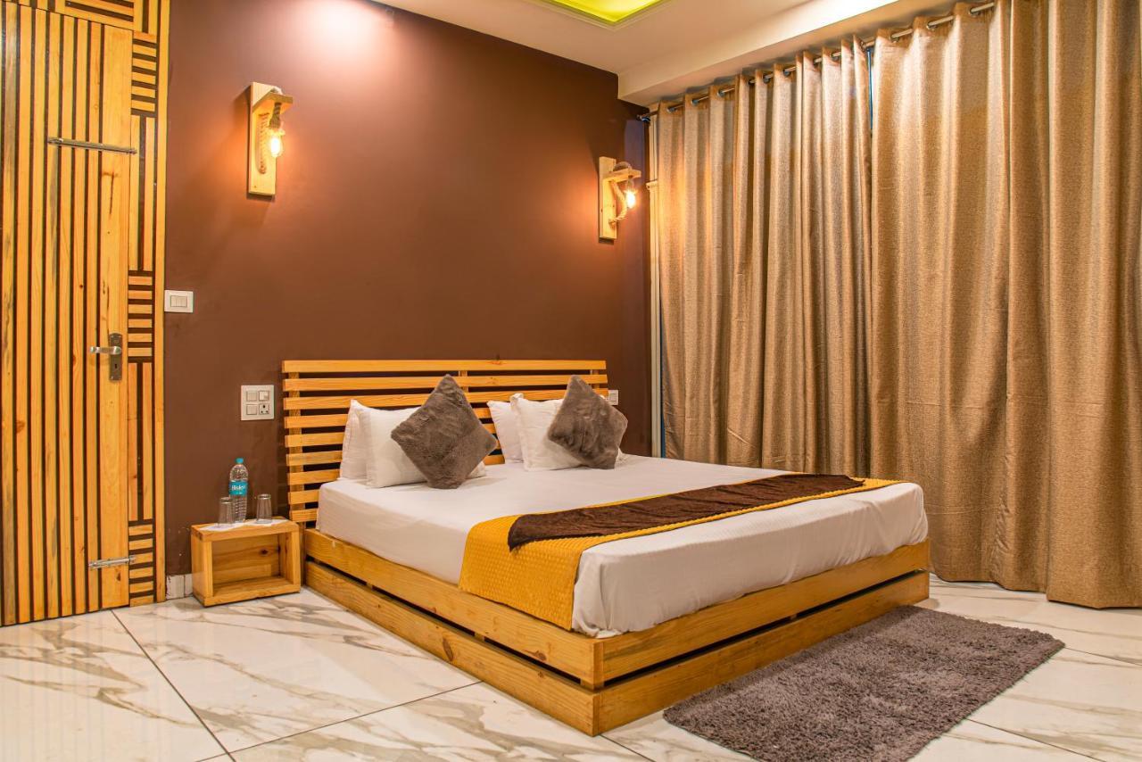 Hillcrest Heights Bed & Breakfast Kasauli Ngoại thất bức ảnh