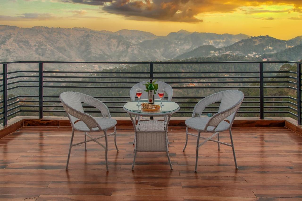 Hillcrest Heights Bed & Breakfast Kasauli Ngoại thất bức ảnh
